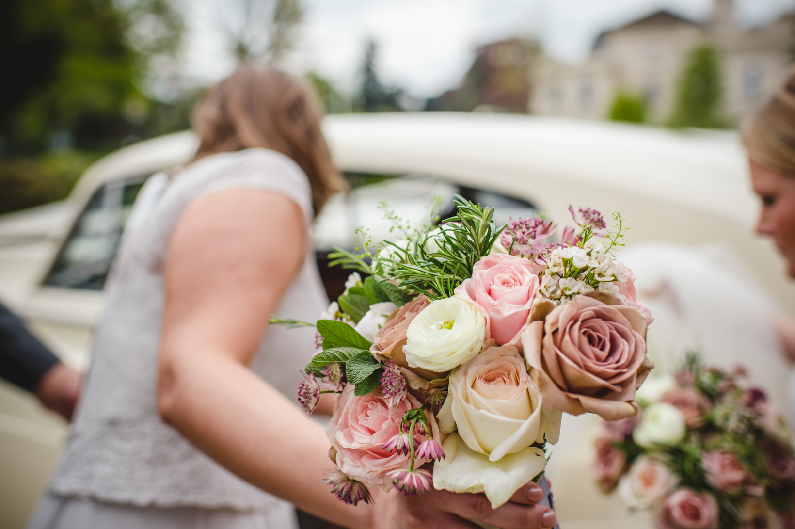 Surrey Wedding Photographer Gate Street Barn Nikki Andy