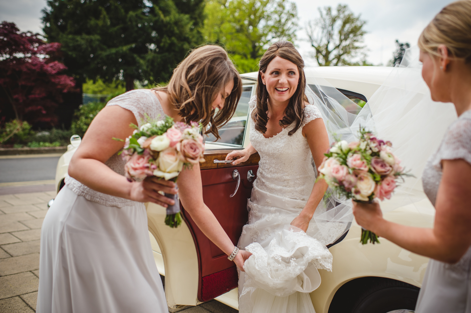 Surrey Wedding Photographer Gate Street Barn Nikki Andy