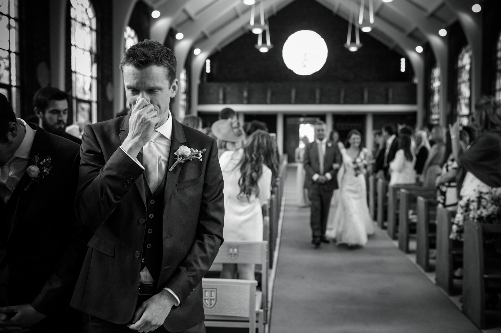 Surrey Wedding Photographer Gate Street Barn Nikki Andy