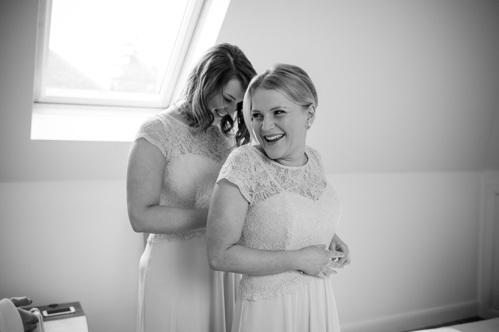 Surrey Wedding Photographer Gate Street Barn Nikki Andy