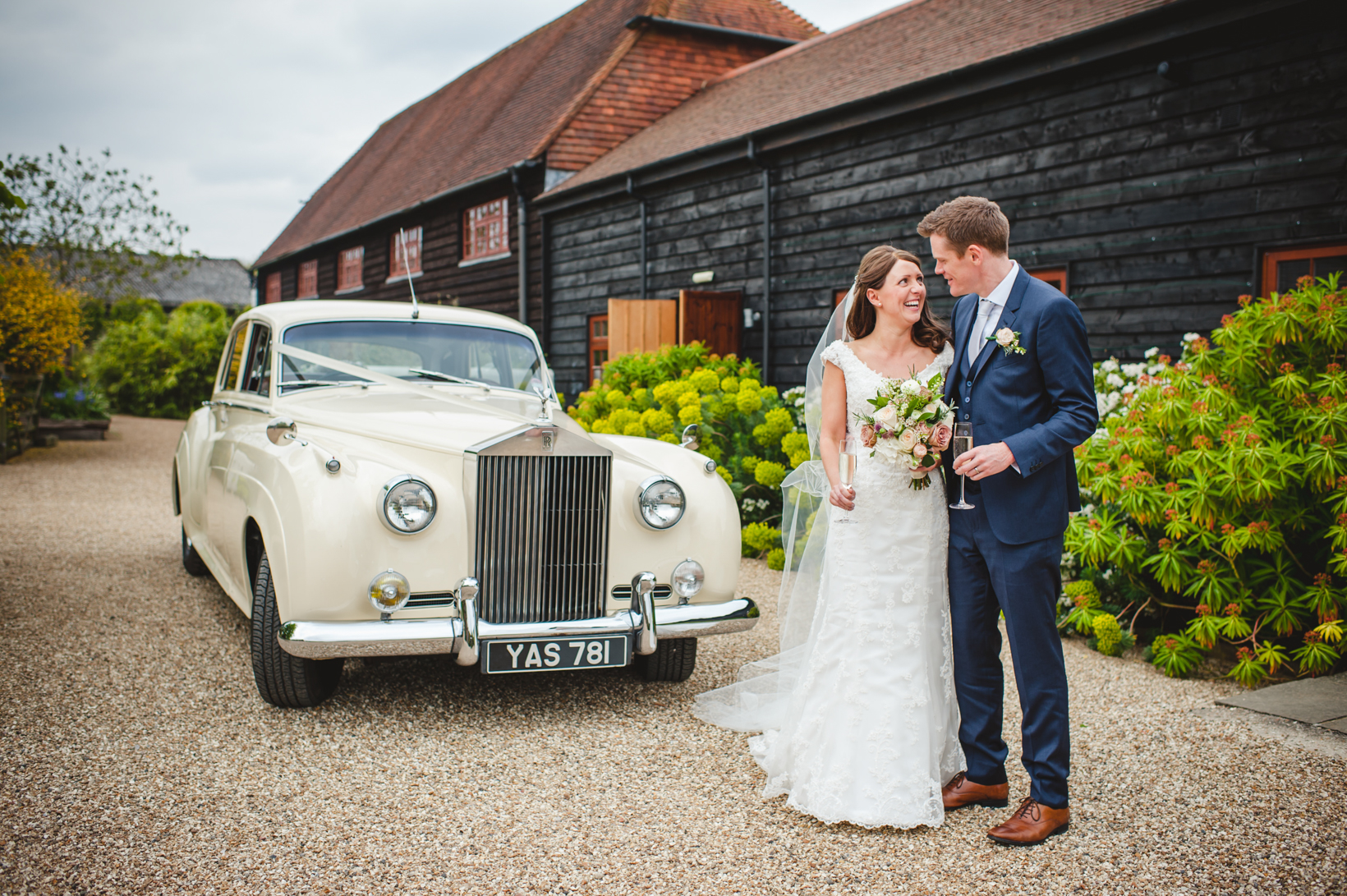 Surrey Wedding Photographer Gate Street Barn Nikki Andy