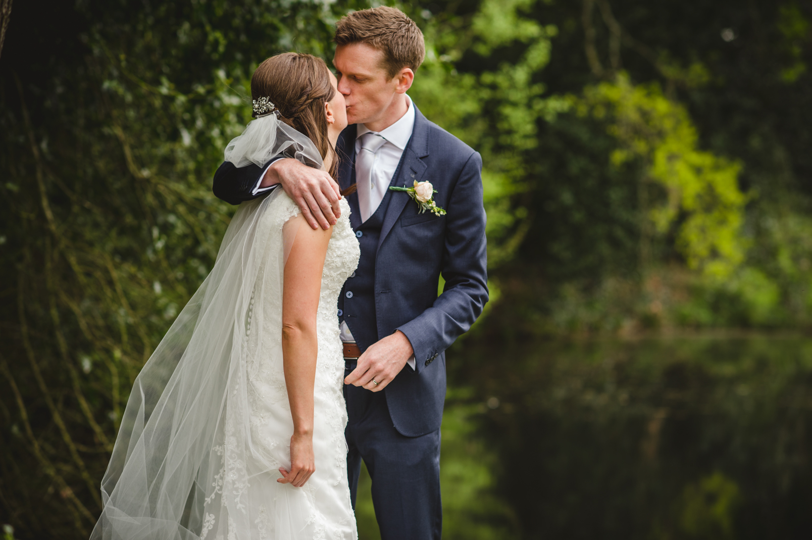 Surrey Wedding Photographer Gate Street Barn Nikki Andy