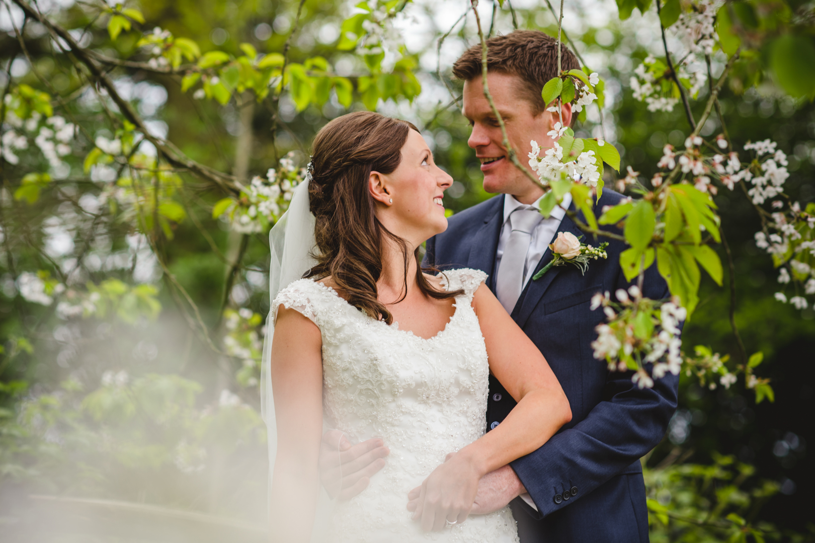 Surrey Wedding Photographer Gate Street Barn Nikki Andy