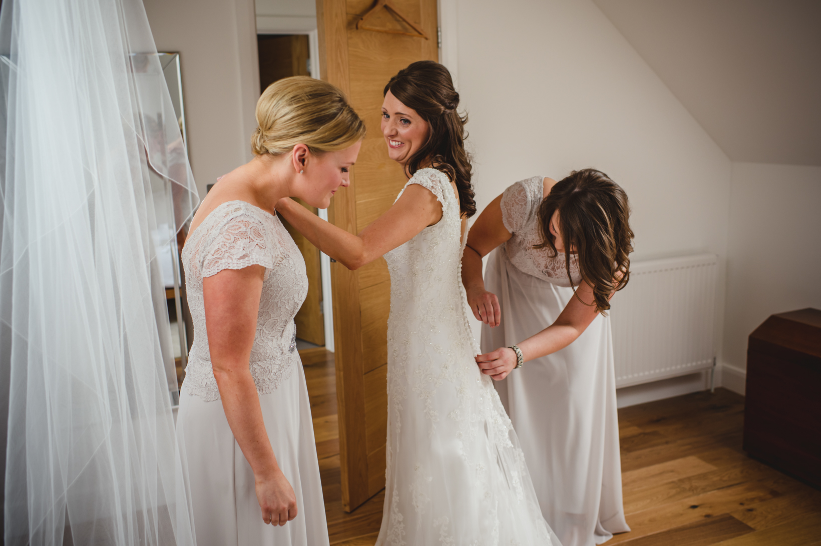 Surrey Wedding Photographer Gate Street Barn Nikki Andy