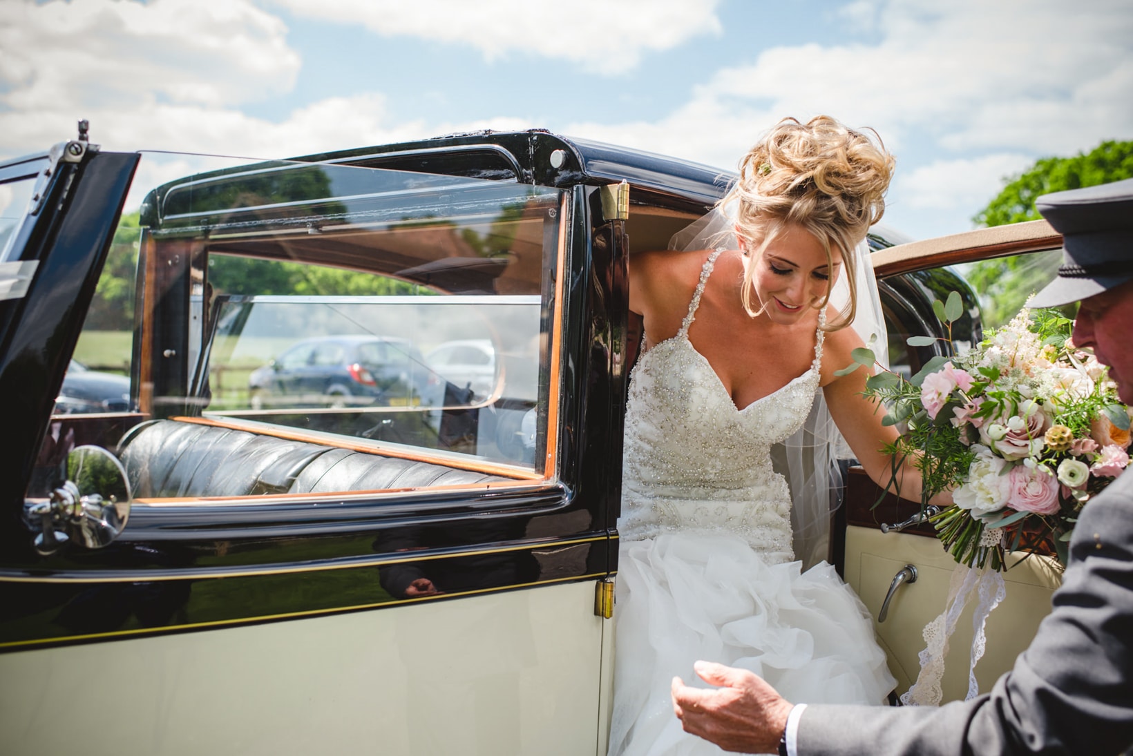 Gildings Barn Wedding Surrey Wedding Photographer