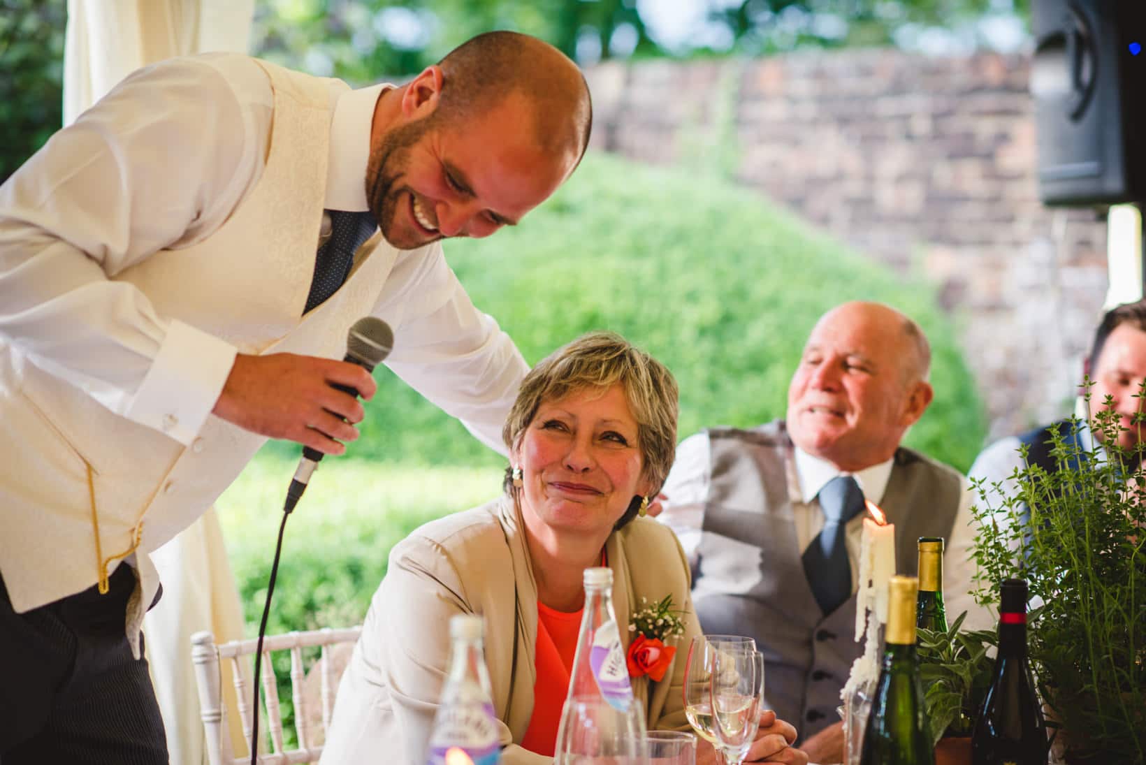 Farnham Farm Wedding Surrey Wedding Photography