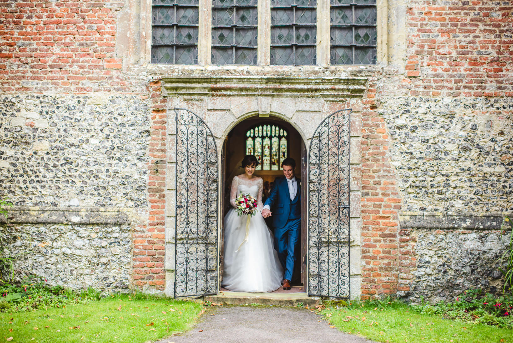 Surrey Wedding Photography Farnham Castle Nichola Johnny 24 of