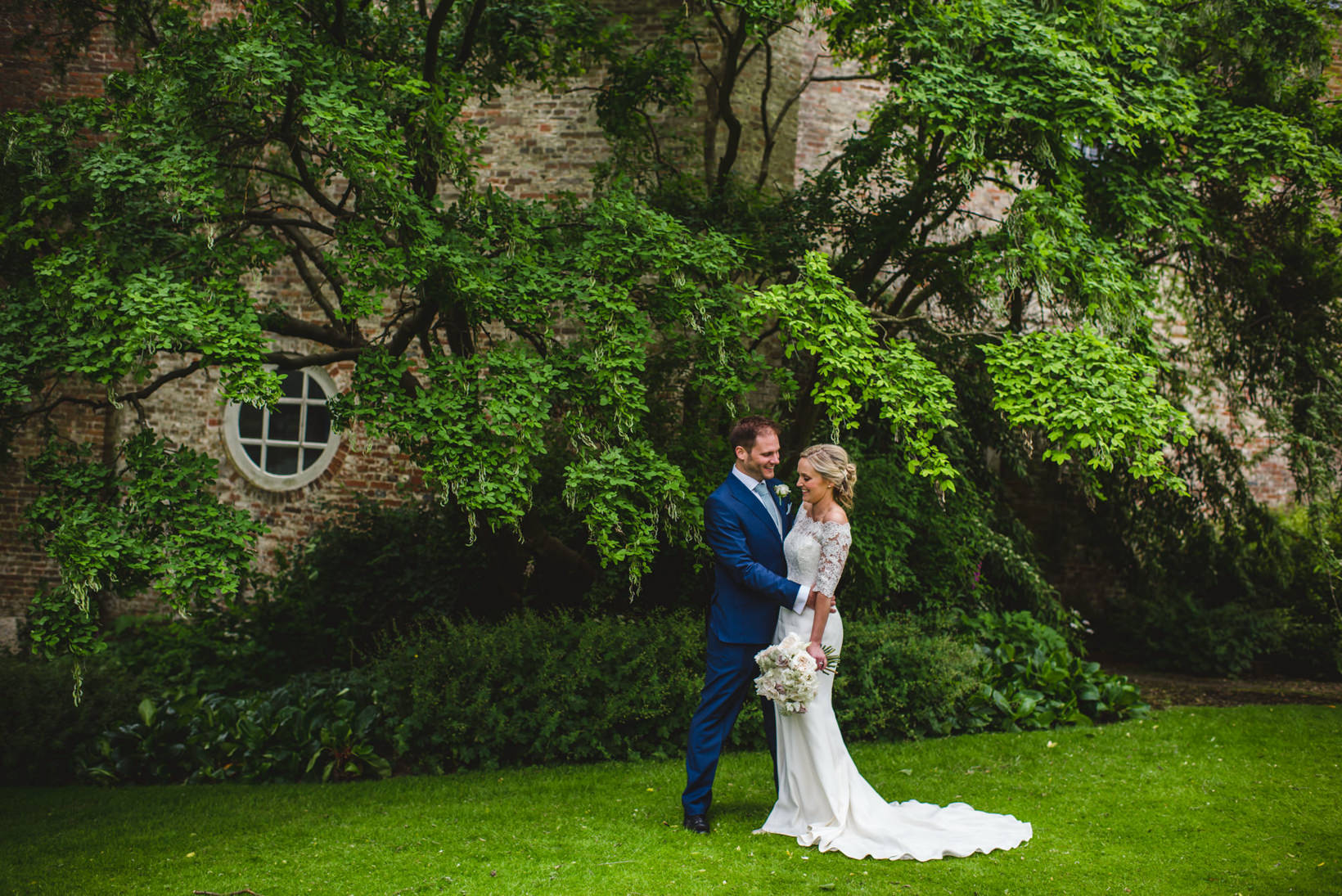 Alice Steve Farnham Castle Surrey Wedding Photography