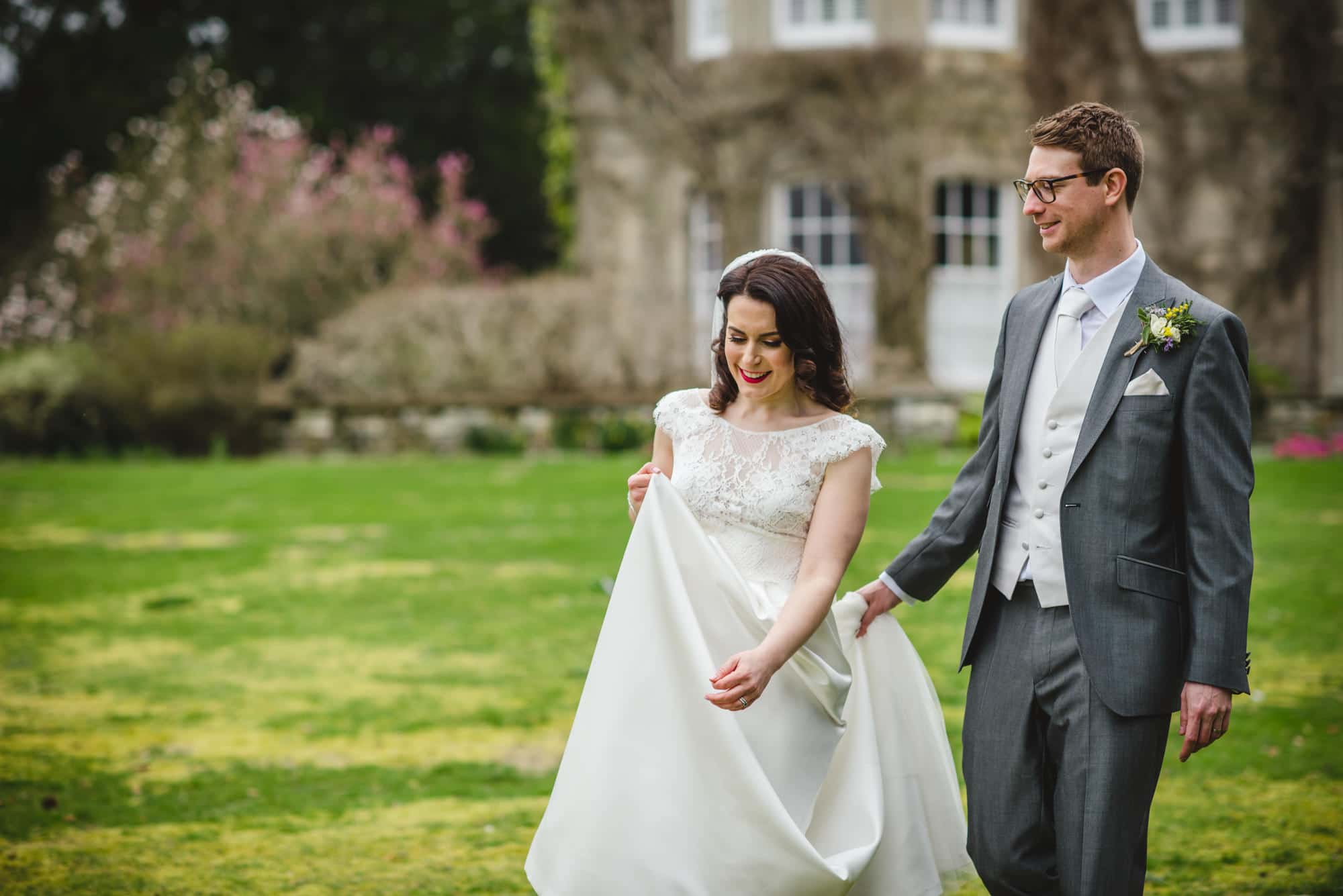 Hayley Thomas previews Northbrook Park Surrey Wedding Photographer