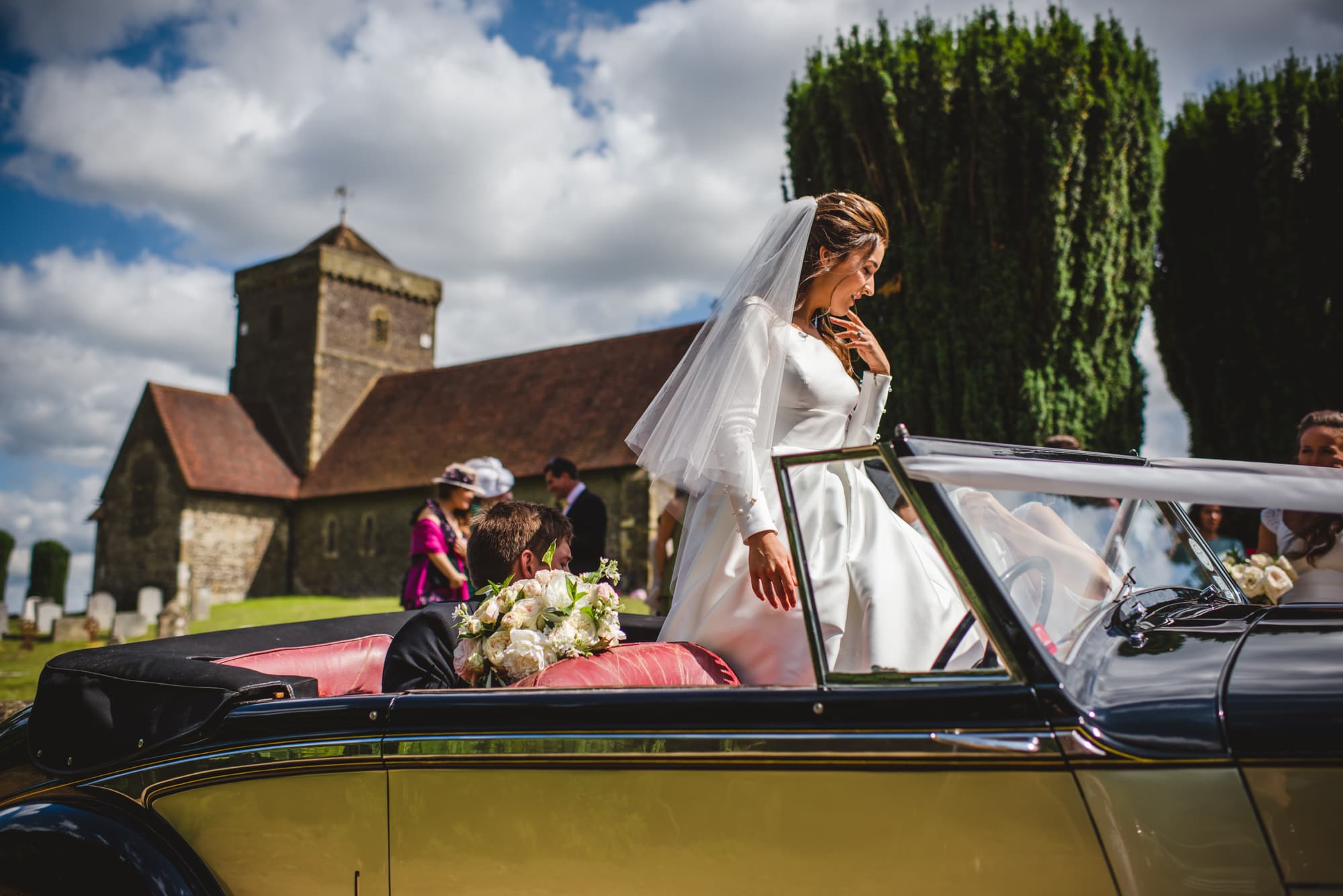 Kate Tom Chilworth Garden Wedding Sophie Duckworth Photography