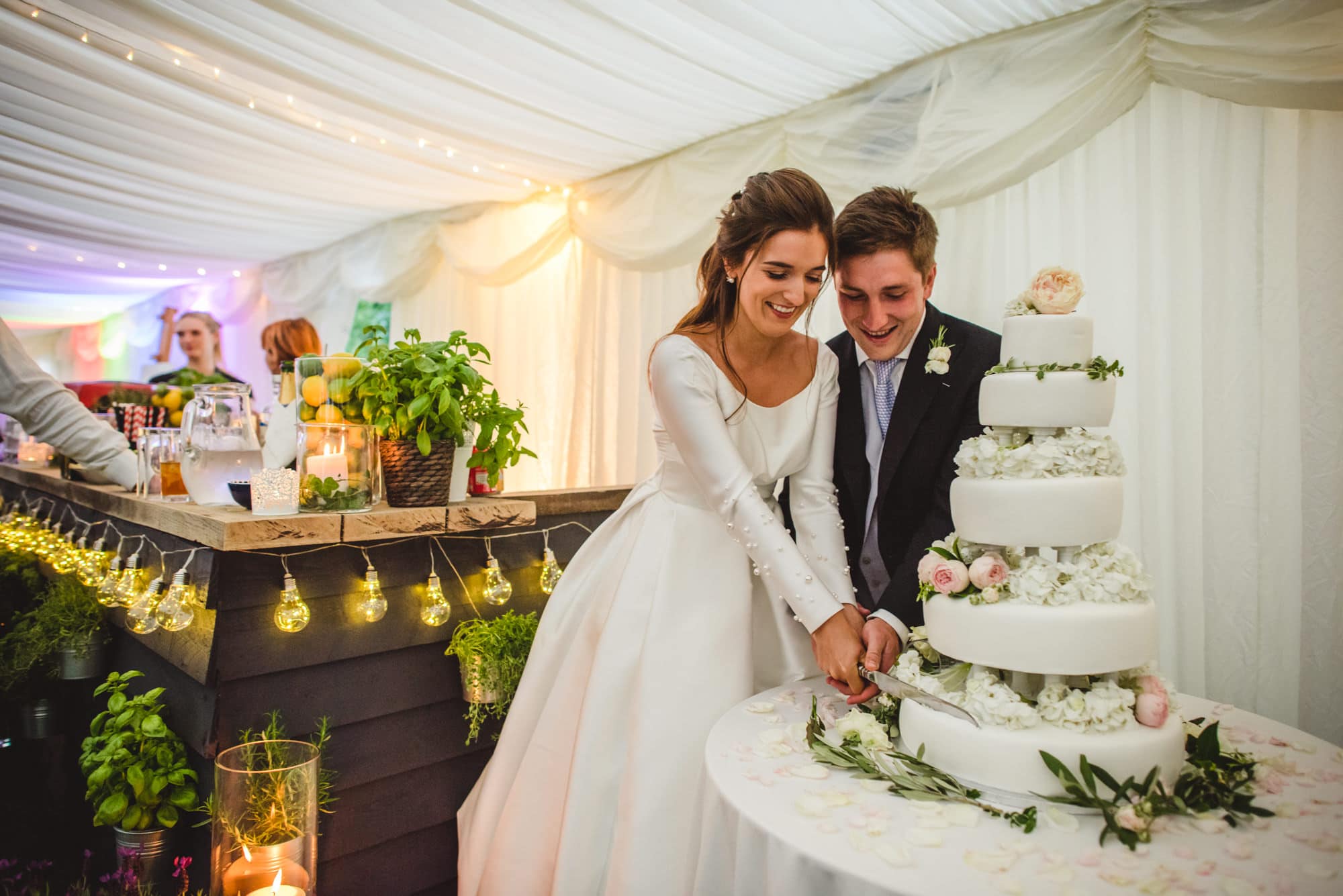 Kate Tom Chilworth Garden Wedding Sophie Duckworth Photography