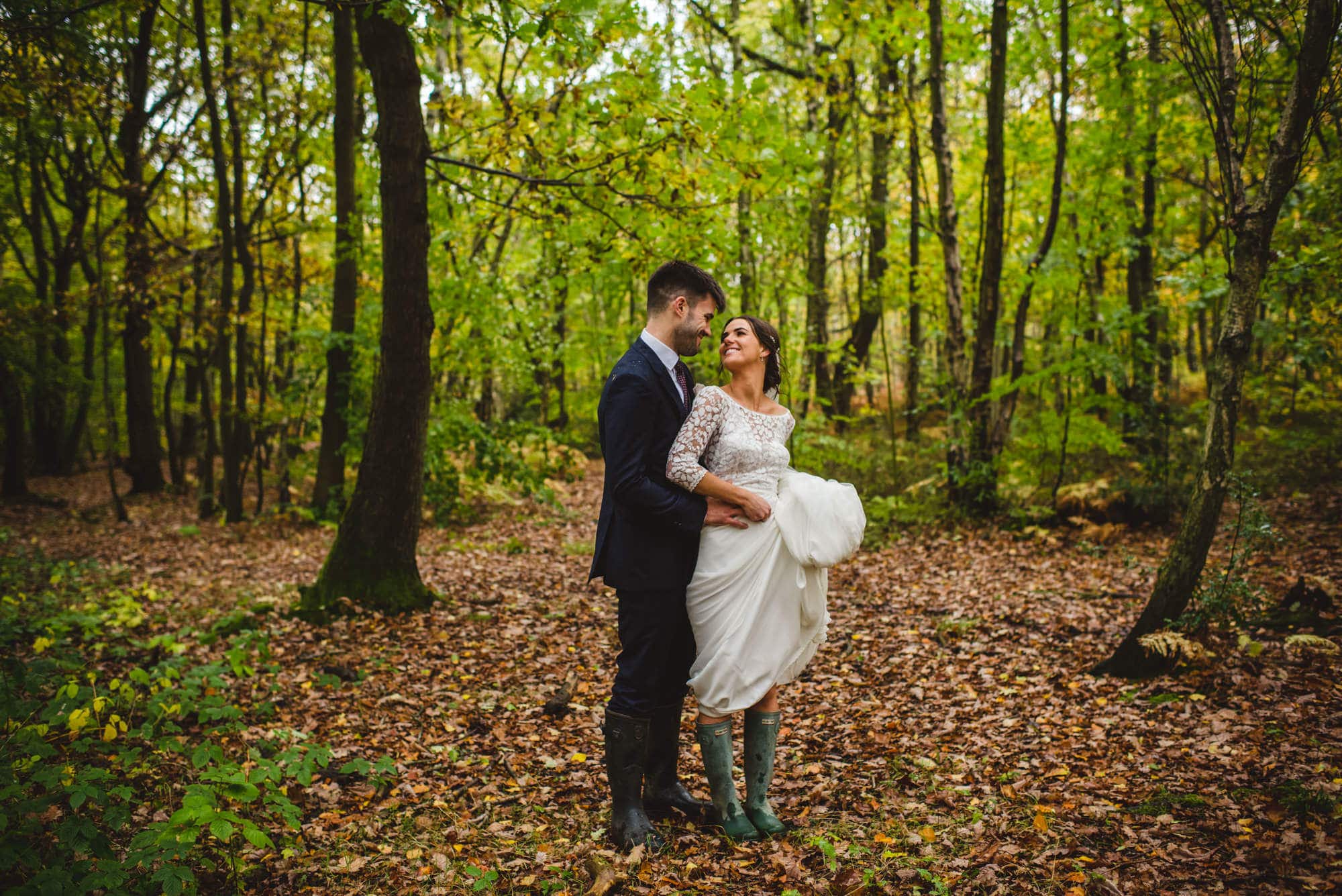 Laura Arwyn Autumnal Marquee Wedding Kent wedding photography