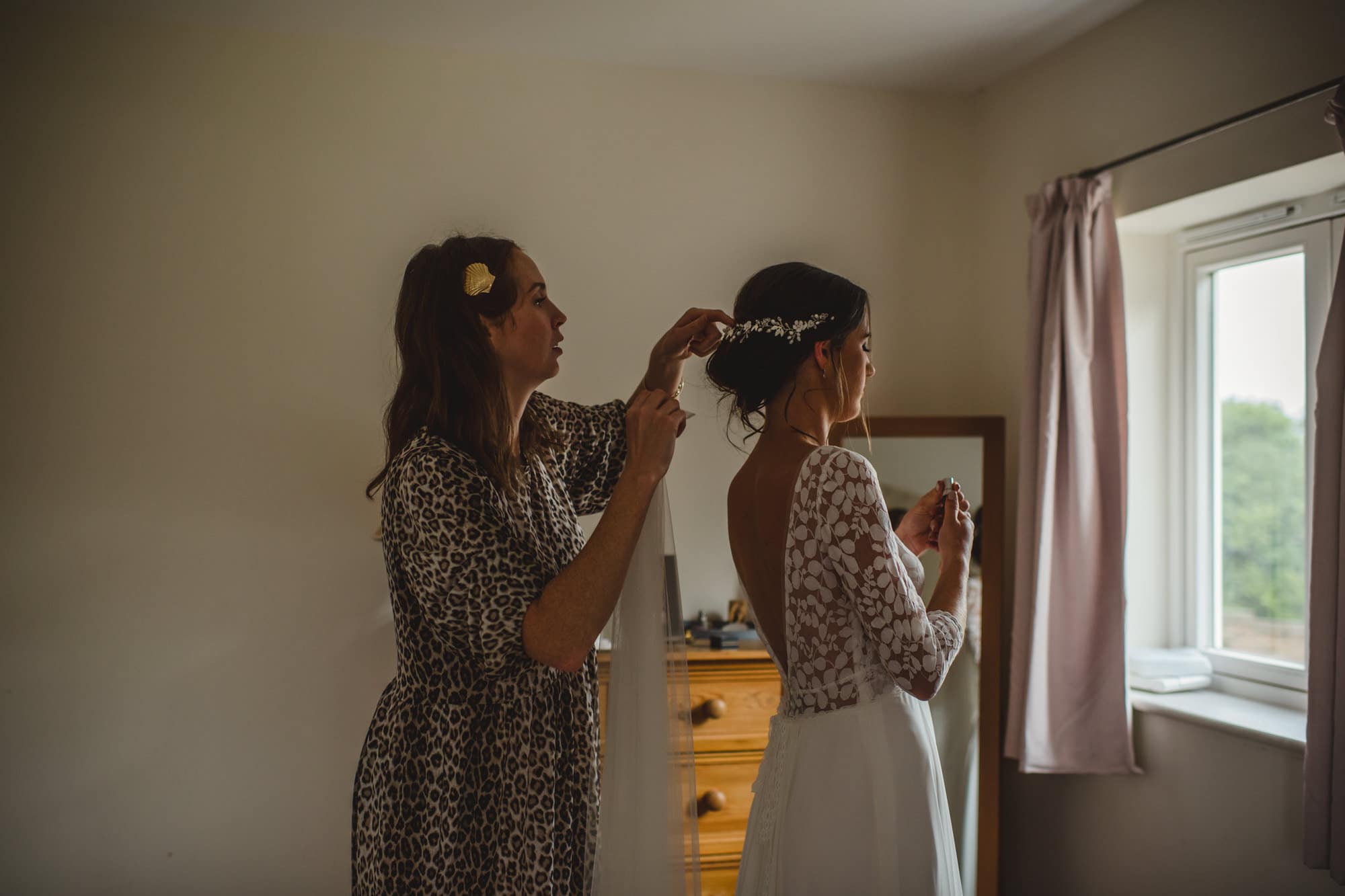 Laura Arwyn Autumnal Marquee Wedding Kent wedding photography