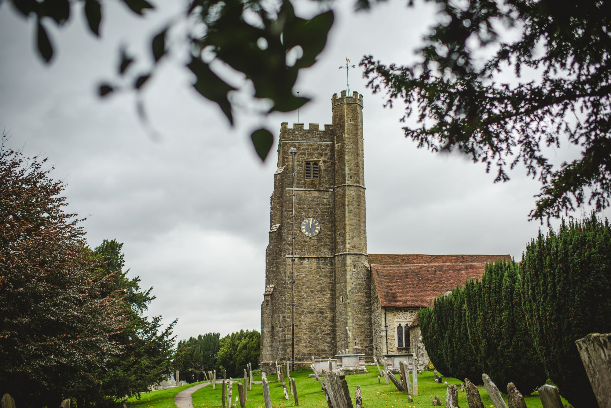 Laura Arwyn Autumnal Marquee Wedding Kent wedding photography