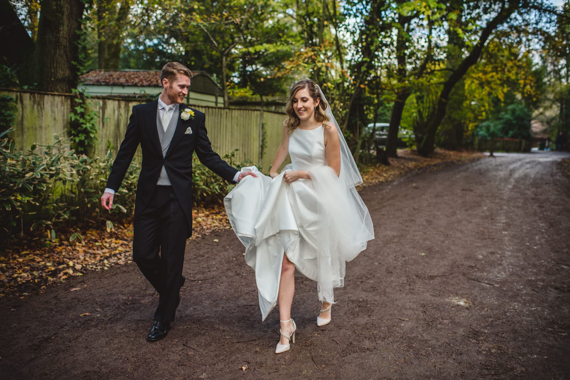 Beth Josh micro surrey wedding sophie duckworth photography