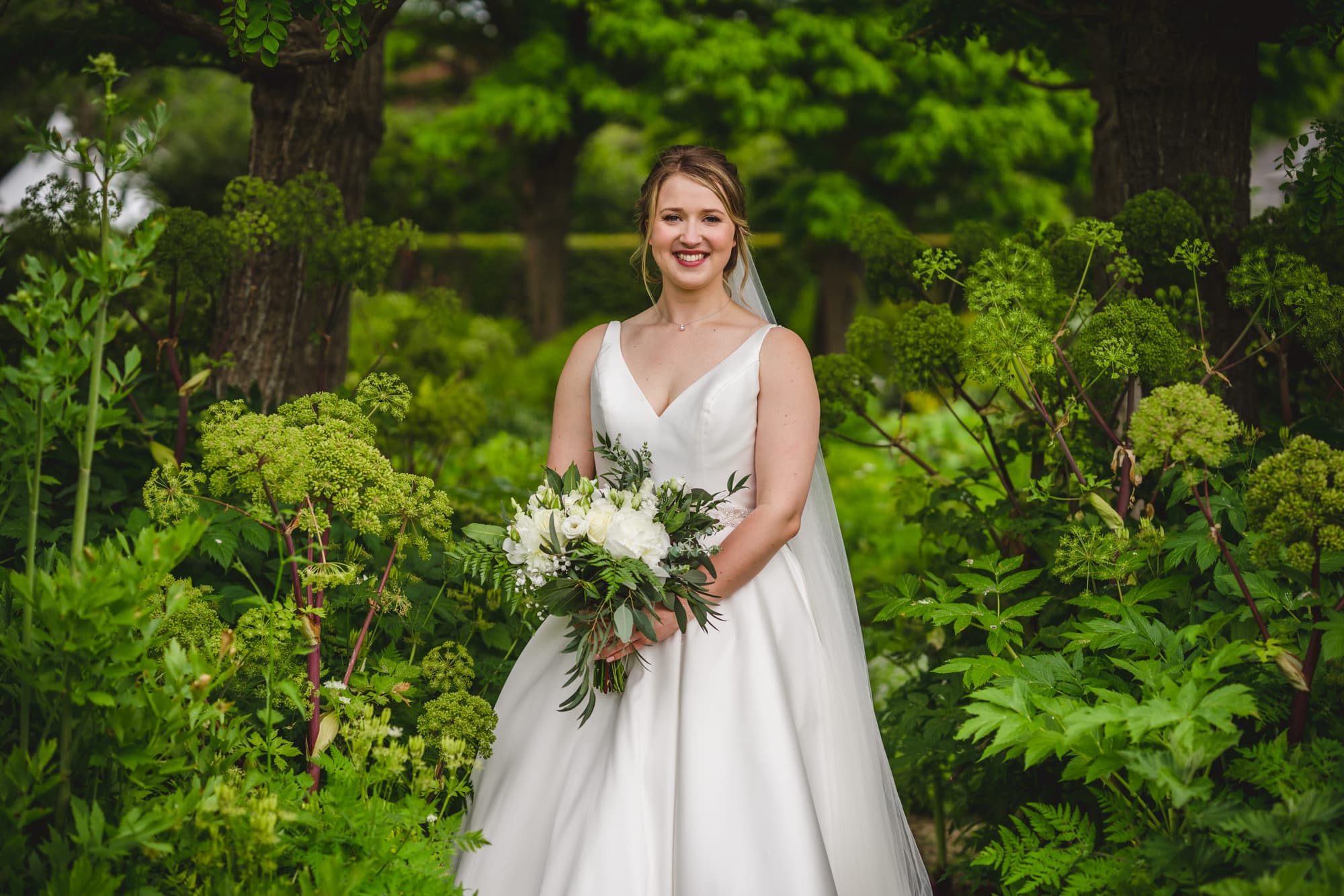 Elly Ollie Loseley Park Wedding Sophie Duckworth Photography