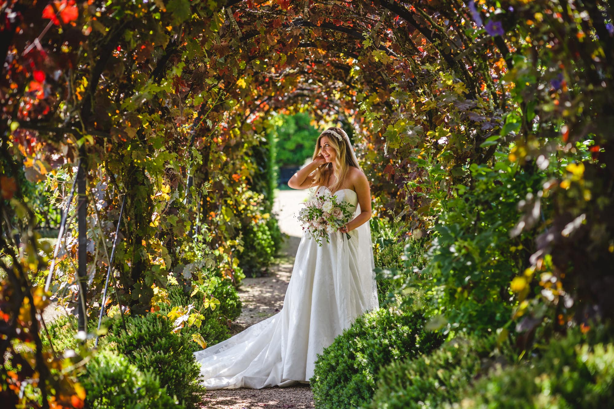 Lizzie Nick Loseley Park Wedding Surrey Wedding Photography