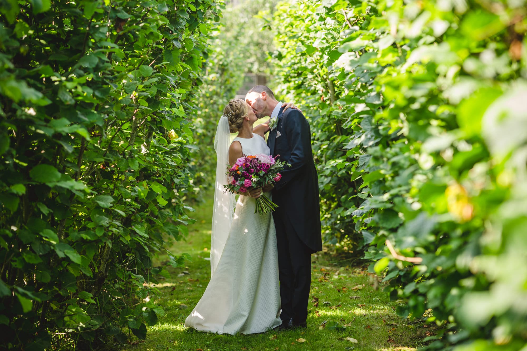 Sophie Will Grittenham Barn Wedding Photography