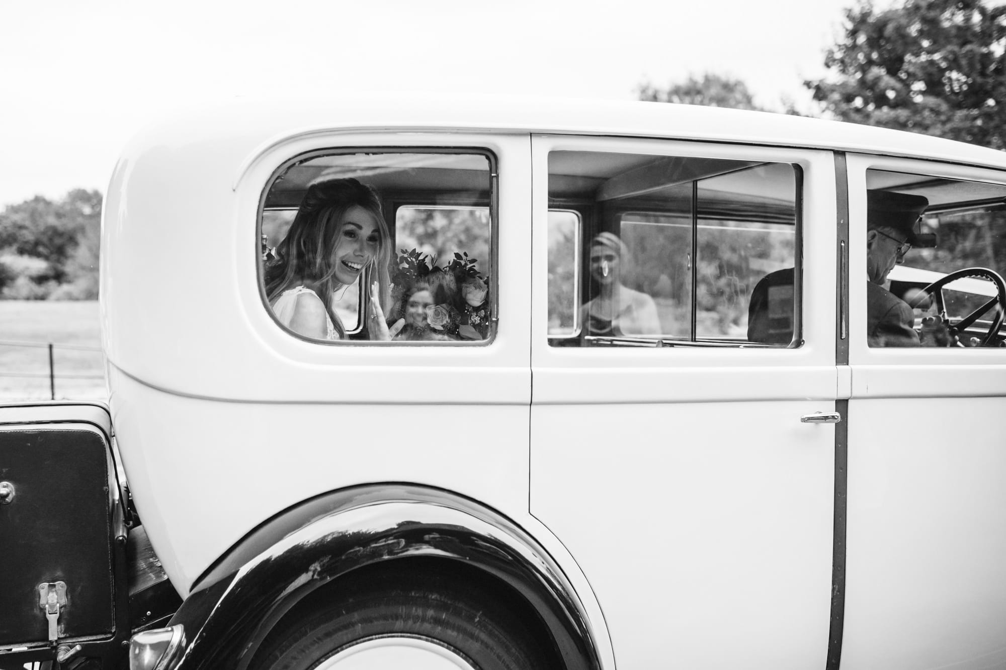 Marc Sara Hampshire Barn Wedding Sophie Duckworth Photography