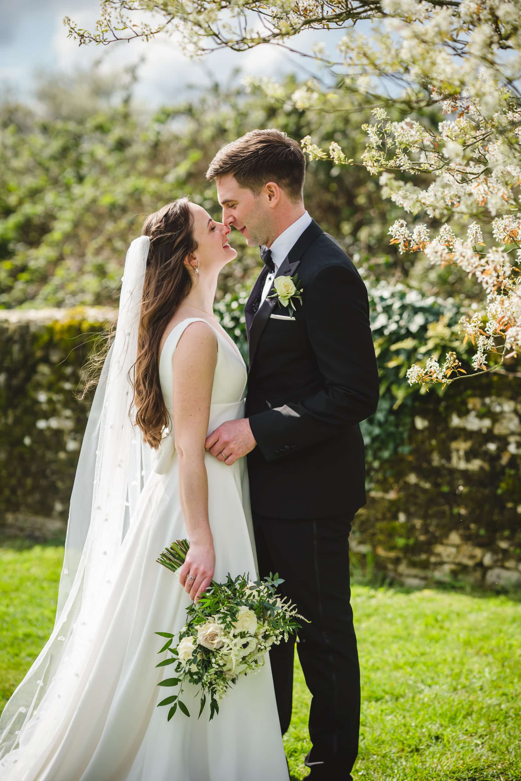 Rachel Mike Grittenham Barn Wedding Sophie Duckworth Photography