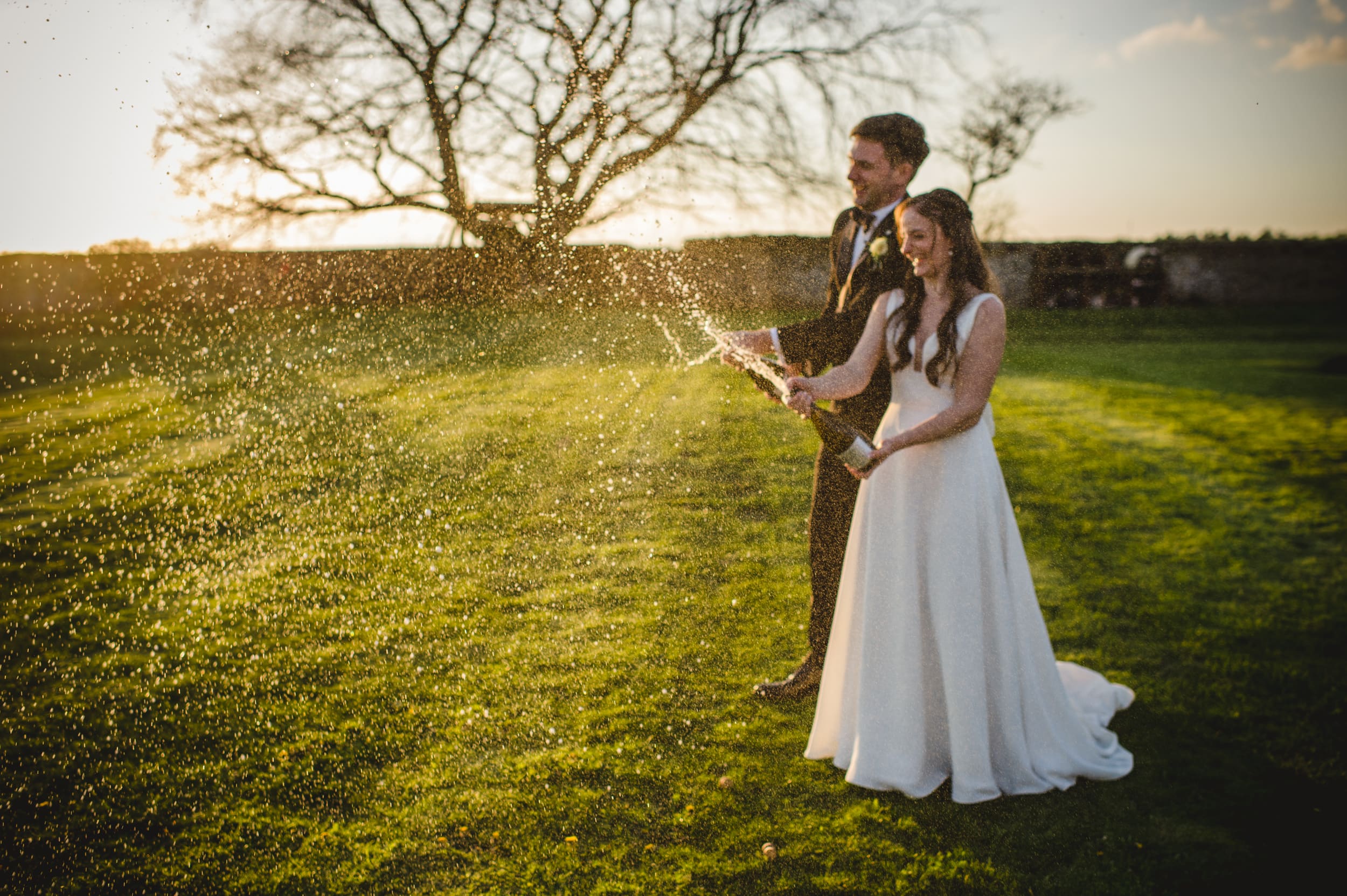 Rachel Mike Grittenham Barn Wedding Sophie Duckworth Photography