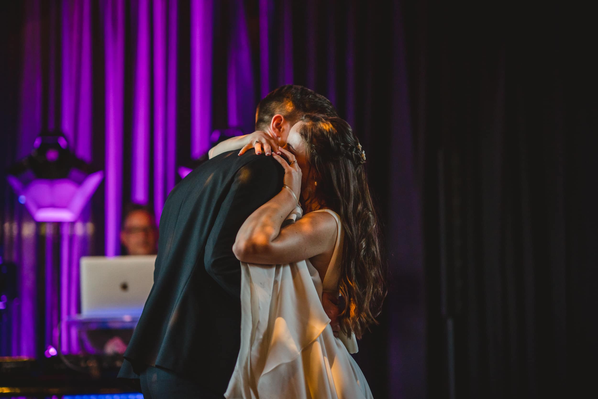 Rachel Mike Grittenham Barn Wedding Sophie Duckworth Photography